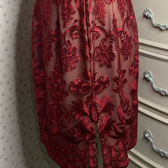 Calvin Klein Sleeveless Lace Illusion Dress - Picture 10 of 10